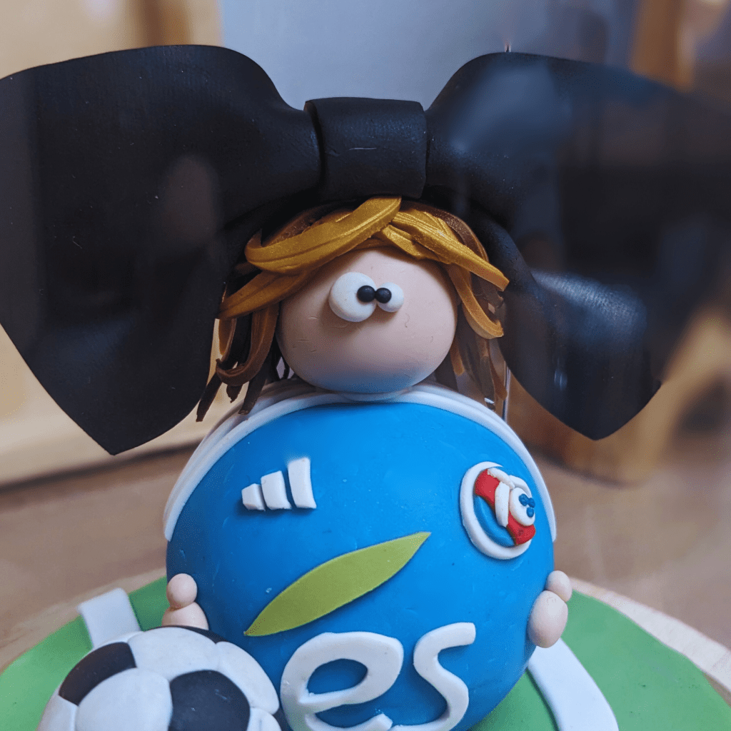 racing club de Strasbourg en argile polymère, supportrice d'honneur